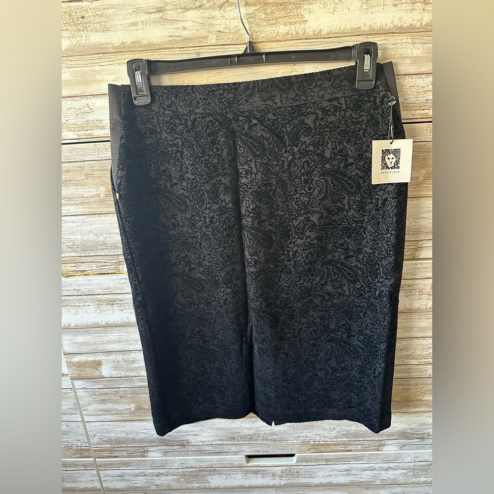 🖤 NWT Anne Klein Black Paisley Textured Stretch Pencil Skirt Medium
